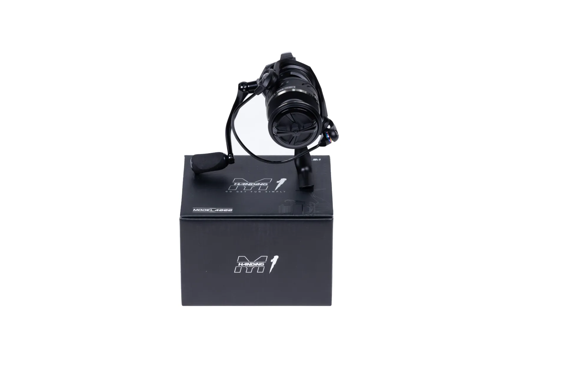 WA261004 M1-4000 fishing reel