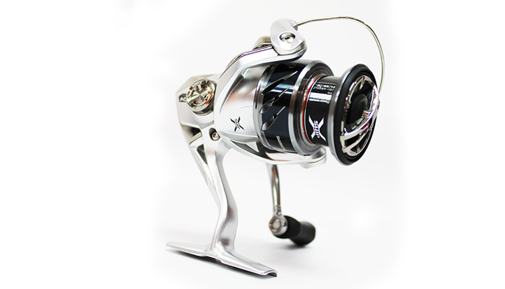 SHIMANO STRADIC 2500SHG リール Amazon | シマノ(SHIMANO) スピニングリール STRADIC FM 2500SHG